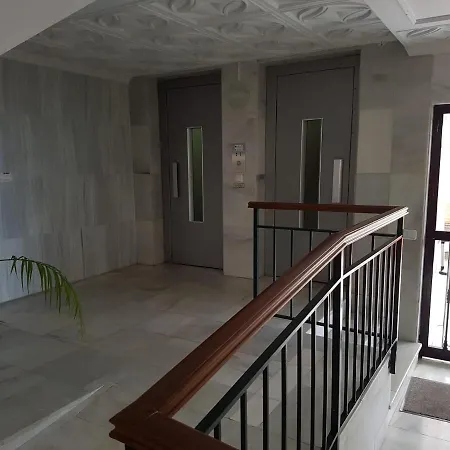 Luxury Beachfront With Pool דירה פואנגירולה